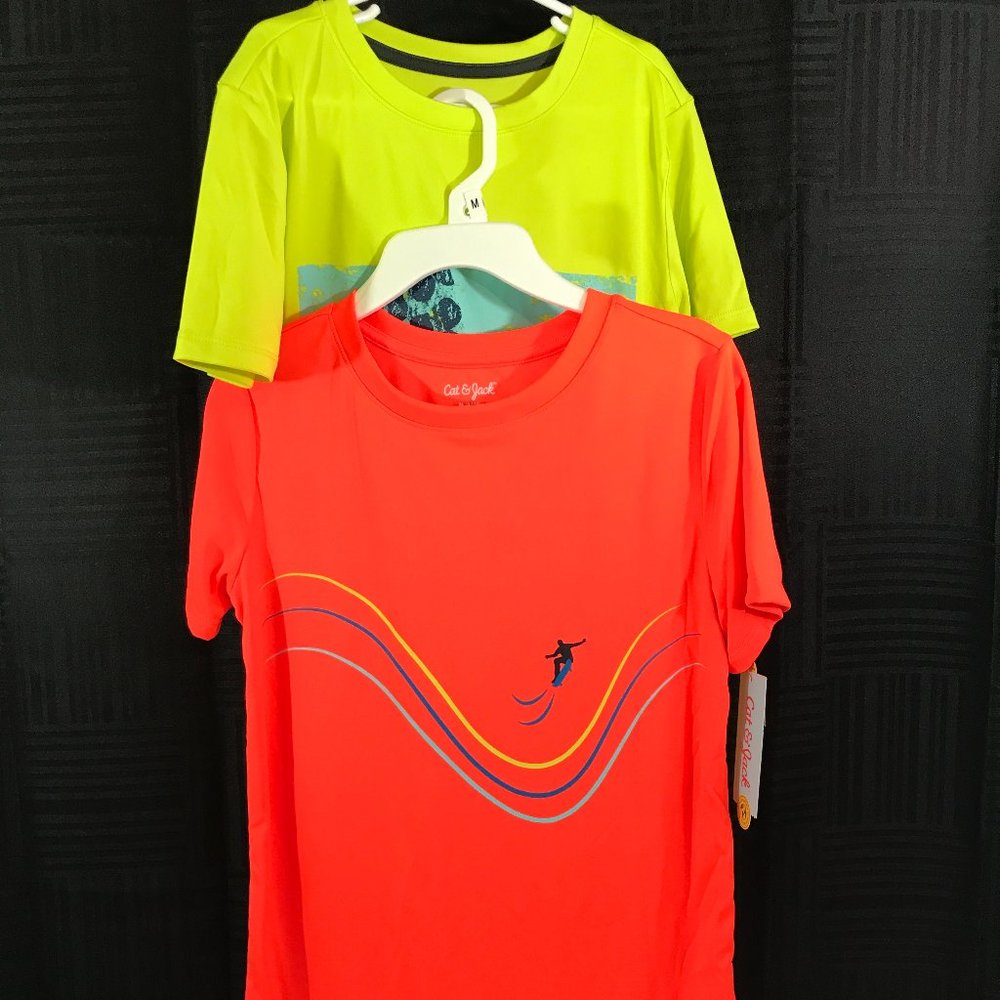 Two Cat & Jack Boys Sz M 8/10 Short Sleeve T's